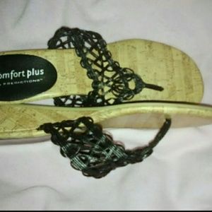Womens comfort plus sandals by predictions